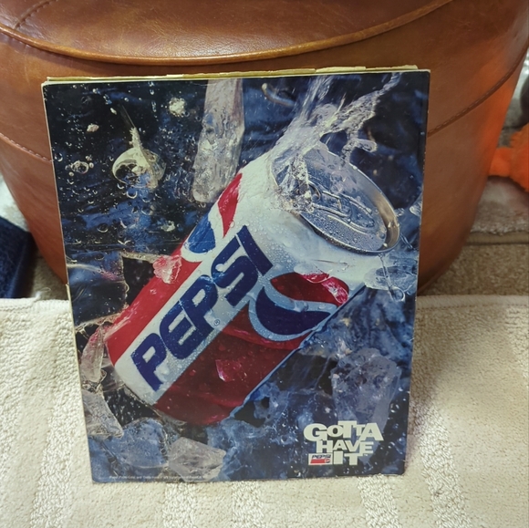 Miller Genuine Draft 400 Souvenir Magazine Nascar 1993 - Picture 4 of 7